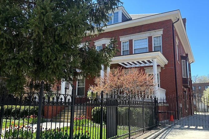 2 Hour Private Chicago Soul House Tour - The Big Names You Will Hear, from Obama to Ida B. Wells