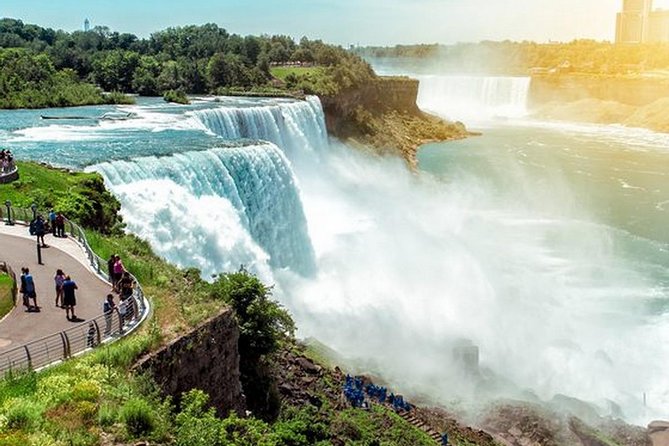 4 Day Tour from Chicago: Detroit Toledo Buffalo and Niagara Falls - Key Highlights Worth Planning Around
