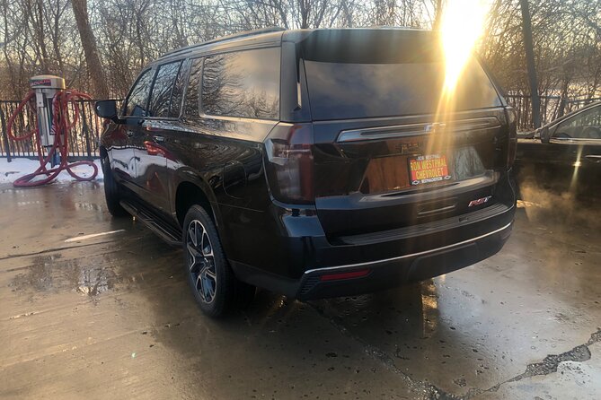 6-Hour Private SUV Transportation Service in Chicago - Best Fit for Your Chicago Trip (and When Another Option Might Make More Sense)