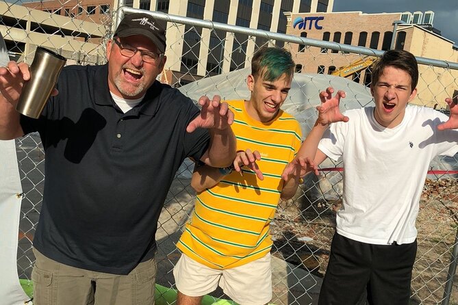 Adventurous Scavenger Hunt in Chicago by Zombie Scavengers - Where You’ll Walk in Chicago (Without Pretending It’s the Same for Everyone)
