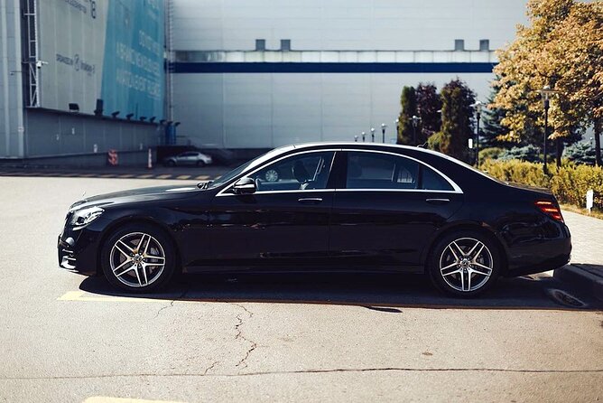 Arrival Private Transfer: O'Hare Airport ORD to Chicago in Business Car - Key things to know before you go