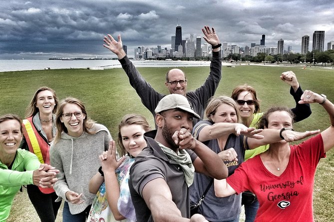 Bikes, Bites & Views: Chicago's Signature Dishes Bike Tour-Adults - Day route: Wrigleyville to the Gold Coast, with Lincoln Park and lake views