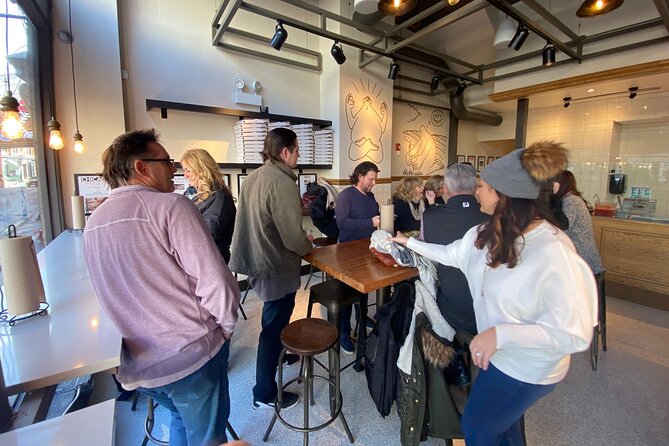 Bucktown Pizza Crawl in Chicago - Bucktown, Wicker Park, and the 606 trail walk