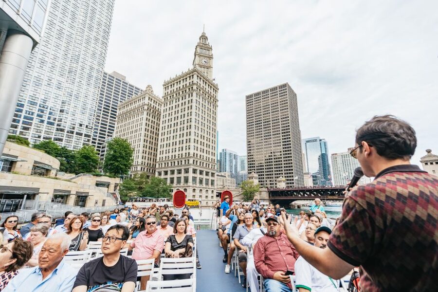 Chicago: 1.5-Hour Lake and River Architecture Cruise - Marquee Chicago Icons: Riverwalk Views and the North-End Highlights