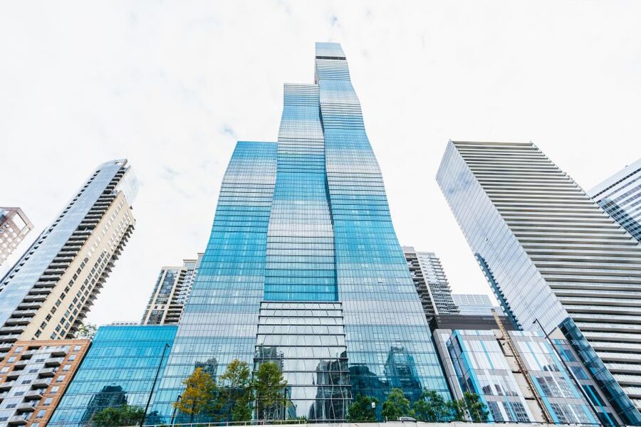 Chicago: 1.5-Hour Lake and River Architecture Cruise - The Cash Bar and Garrett’s Popcorn: Snacks Without the Hassle