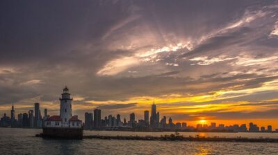 1.5-Hour Scenic Sunset Lake Cruise