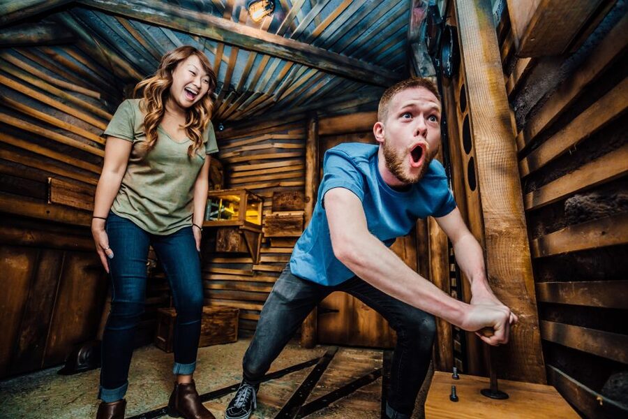 Chicago: 1-Hour Escape Room Adventure - Inside the Locked Door: Multiple Rooms, Unlimited Hints, and an Exit Button