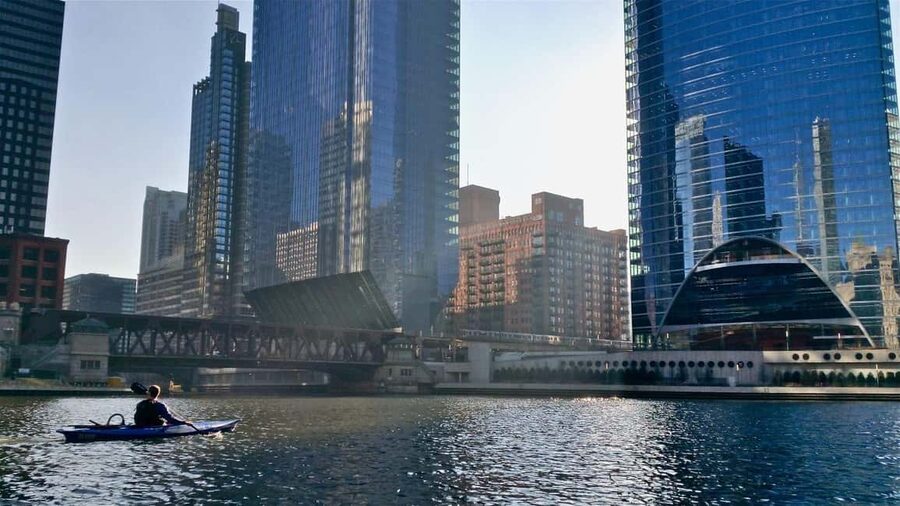 Chicago: 2-Hour Downtown Kayak Rental - Single vs Tandem Kayaks: Pick the Style That Matches Your Pace