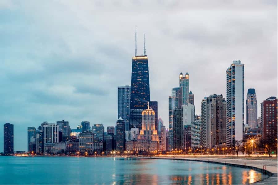 Chicago: 360 CHICAGO & Hop-on Hop-off Bus Tour (Save 20%) - Timing advice: when to go for your smoothest experience
