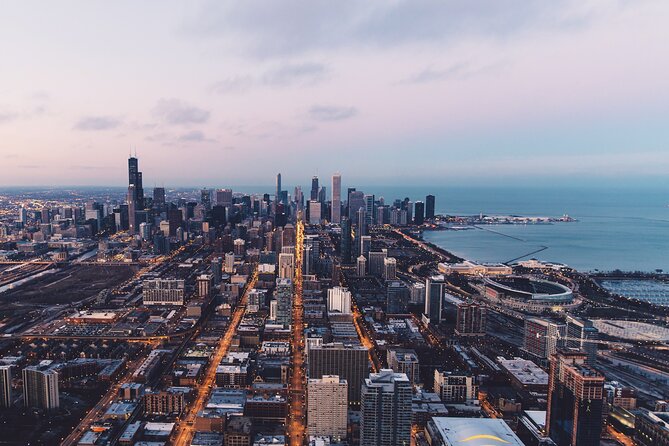 Chicago 4-Hour Sightseeing Transfer by Luxury Private Sedan - How to Build Your Custom Downtown Route