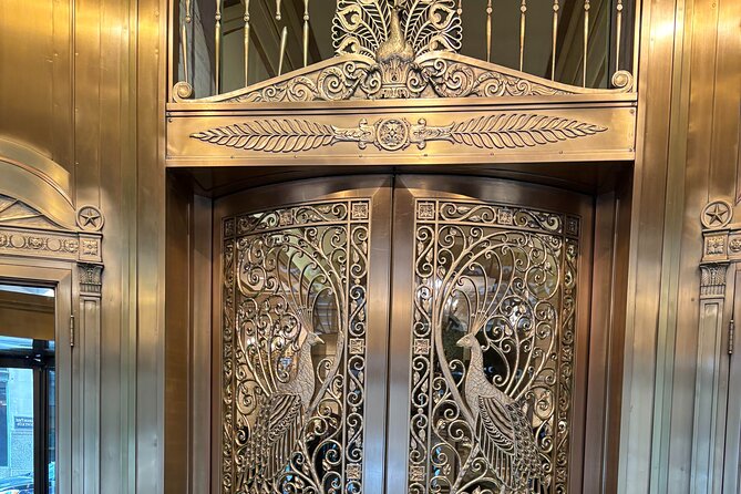 Chicago Architecture and True Crime Tour - Who should book this walking tour?