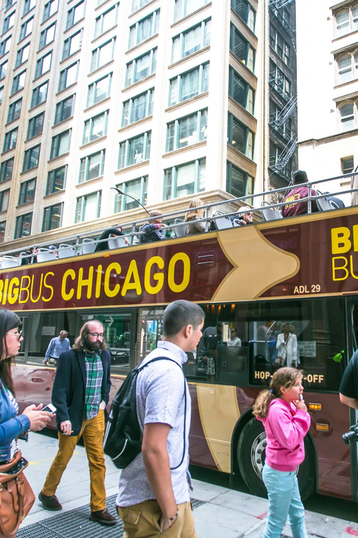 Chicago: Architecture River Tour and Hop-on Hop-off Bus Tour - Should You Book This Chicago Architecture Cruise and Big Bus Bundle?