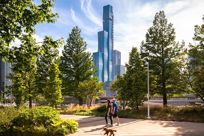 Chicago Architecture Walking Tour: What's New - Wrapping Back at the Chicago Architecture Center: Closing Remarks That Help You Remember