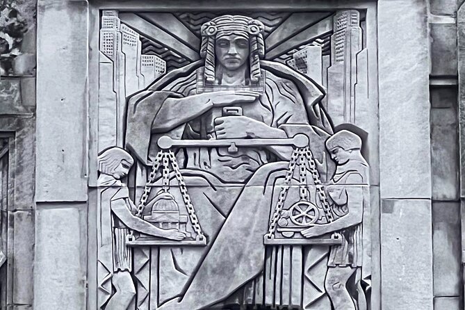 Chicago Art Deco Madness Walking Tour - Meet the Guide: Ronnie Frey’s Designer Eye