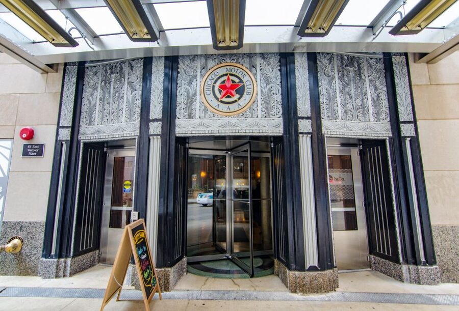 Chicago: Art Deco Skyscrapers Walking Tour - The Guide Makes This Tour Worth the Ticket