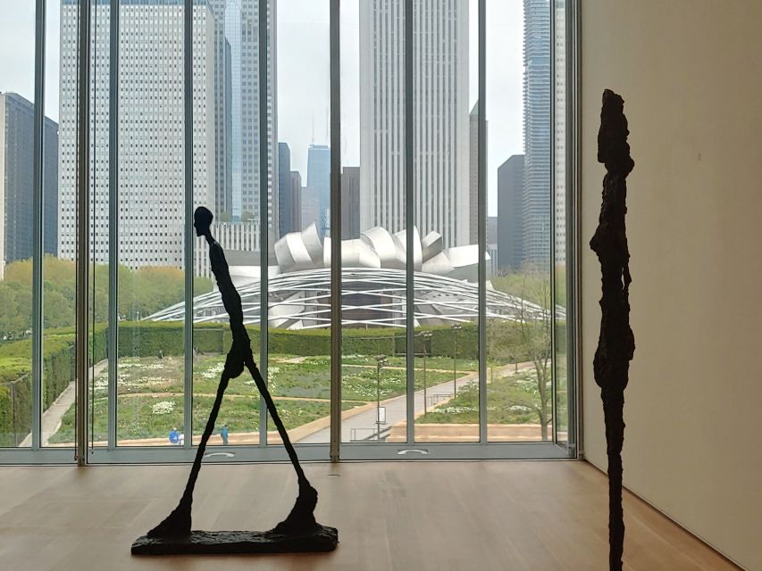 Chicago: Art Institute Skip-the-Line Tour with Guide - Pace, group size, and how the tour works for families
