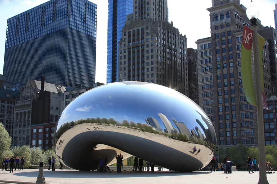 Chicago: Art of a City, Downtown Chicago Guided Walking Tour - First impressions: a street-level art lesson in Downtown Chicago