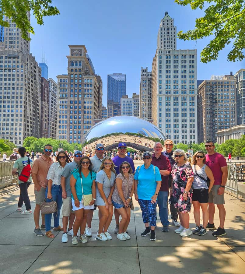 Chicago: Best of Attractions Walking Tour +Bike/Kayak Rental - Meet at Palmer House and get oriented fast