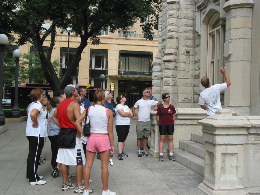 Chicago: Best of Attractions Walking Tour +Bike/Kayak Rental - Finish at Chicago Water Tower, then decide your next move