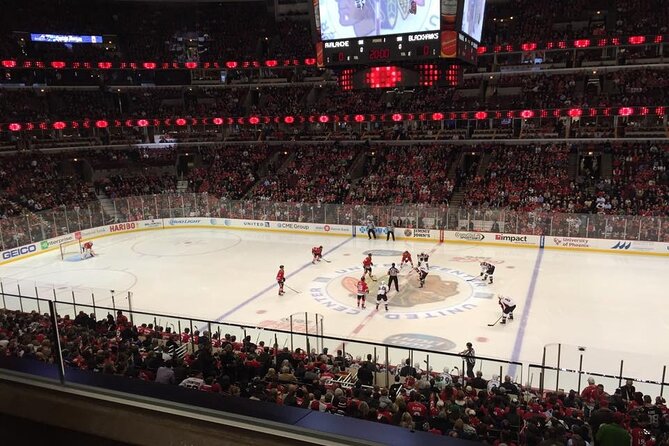 Chicago Blackhawks Ice Hockey Game Ticket at United Center - United Center Atmosphere: Why Hockey Feels Huge Here