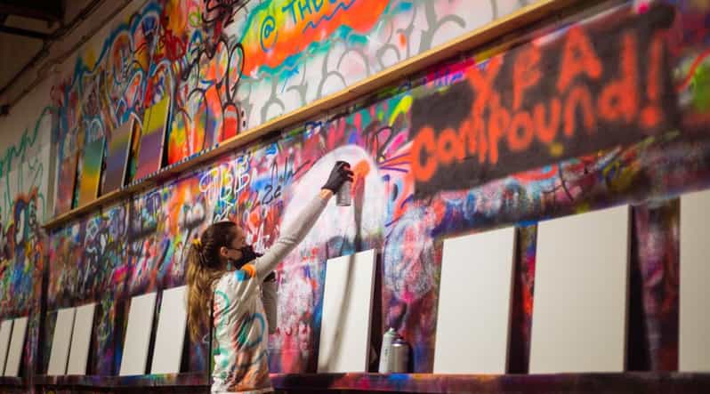 Chicago: BYOB Spray Paint and Sip Workshop - Chicago Street Art, But Make It Workshop-Friendly
