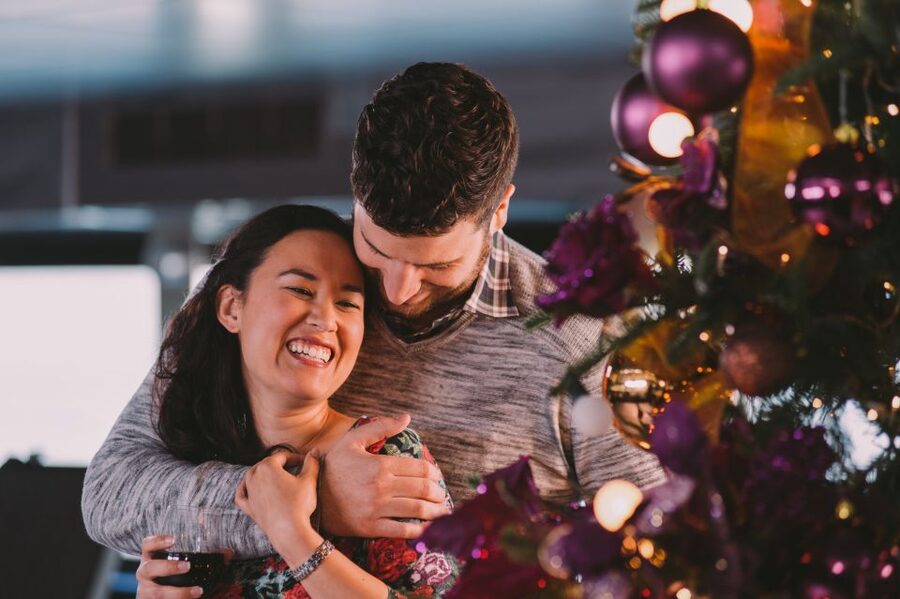 Chicago: Christmas Eve Lake Michigan Gourmet Dinner Cruise - Who Should Book This Christmas Eve Dinner Cruise