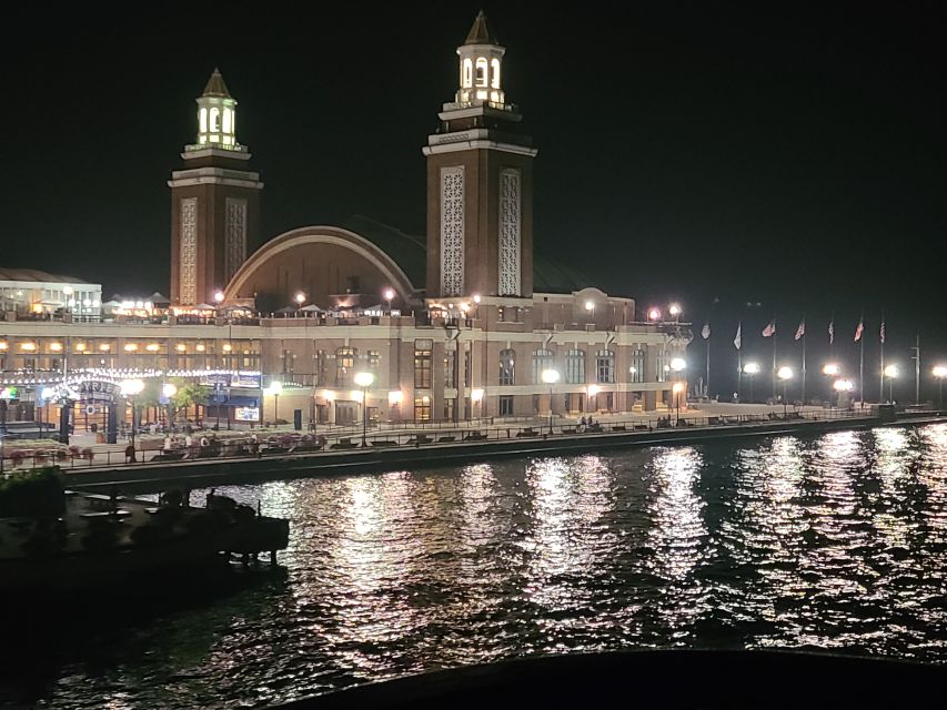 Chicago: Christmas Eve Lake Michigan Gourmet Dinner Cruise - Dress For December: Semi-Formal, Plus Real Winter Layers