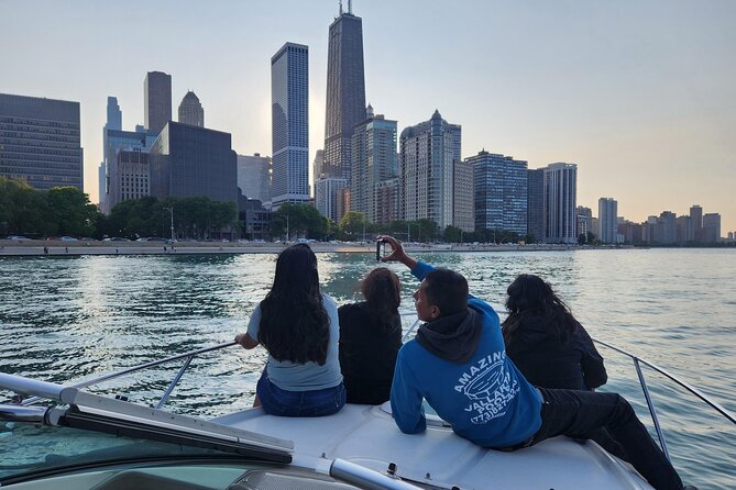 Chicago City Boat Tours - Private boat day: the real value in Chicago