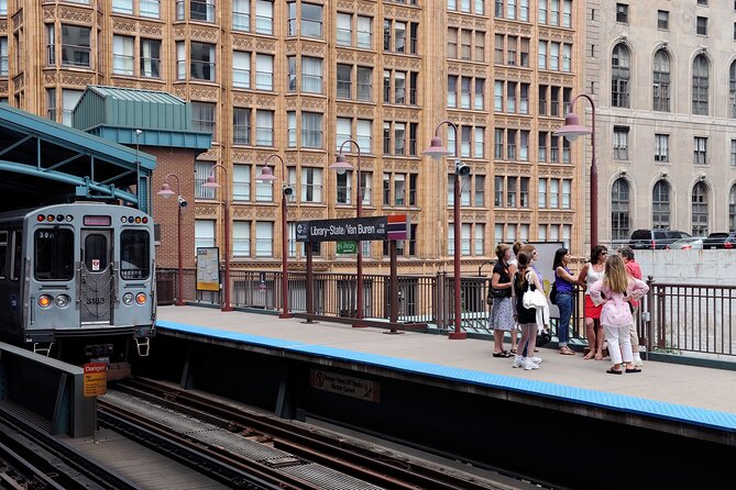 Chicago City Tour: Elevated Architecture Tour with Train Ticket Included - Train time vs platform time: know what the 2 hours feels like