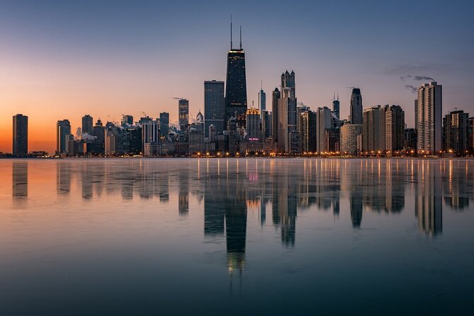 Chicago City Tours - Willis Tower (Skydeck Chicago) and 360 Chicago: views with a cost choice