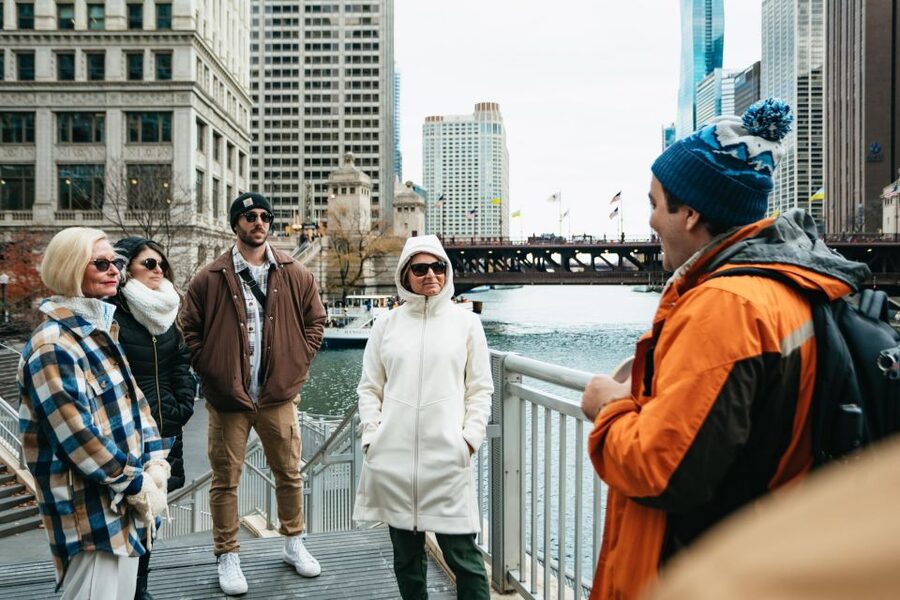 Chicago: Classic Food & Walking Tour with Free Bike or Kayak - Evening Tour Changes: Lights, Water Tower Views, and Dessert Swaps