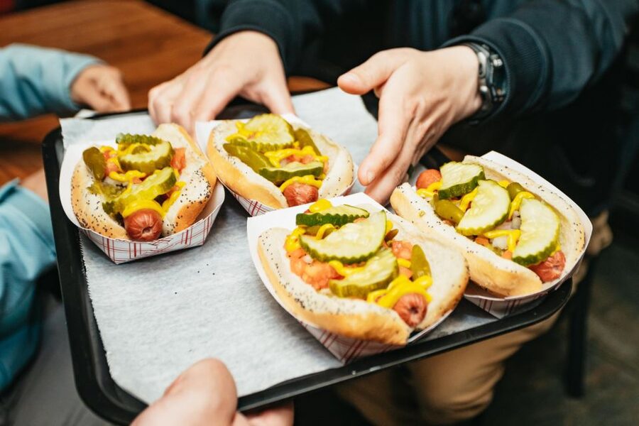 Chicago: Classic Food & Walking Tour with Free Bike or Kayak - Your Five Tastings, and Why They Feel Like a Real Meal