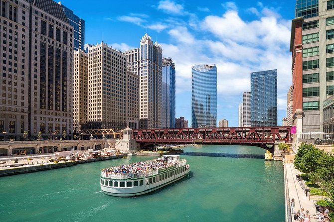 Chicago, Cloud Gate, Grant Park Full-Day City Tour - The date split: Classic highlights route vs the mandatory Architecture Aesthetics Tour