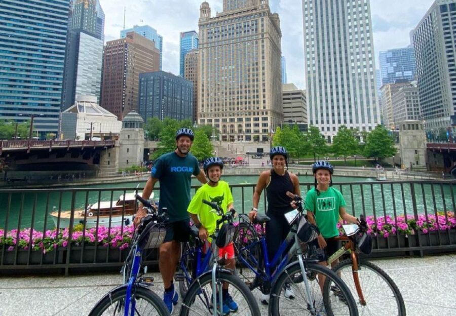 Chicago: Downtown Family Food Tour by Bike with Sightseeing - The value: $79 for a bike, guided sights, and a full snack meal