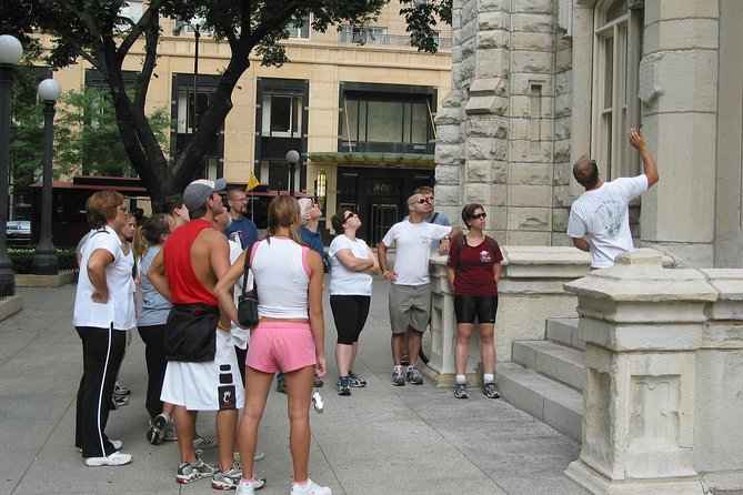 Chicago Favorites Ultimate Food and Walking Tour - Palmer House brownie origins (AM only) and PM gelato