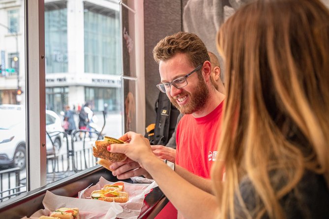 Chicago Food Tour: Taste the City’s Most Iconic Eats - Stop 1: Chicago Theatre area, then the Riverwalk corridor