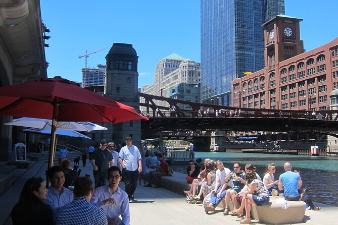 Chicago Food Tour with The Magnificent Mile and Millennium Park - Billy Goat Tavern by Millennium Park: A Step Back Into Chicago Mood
