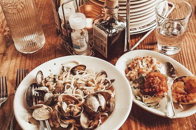 Chicago Foods Tour with The Loop, Skyline, Millennium Park - Millennium Park walk: where to chill after the big moments