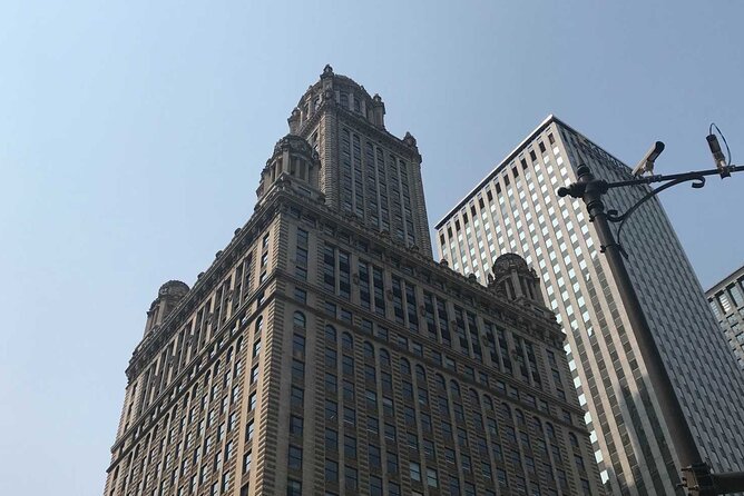Chicago Gangsters: Self-Guided Crime Story Puzzle Walk - Your route through Chicago landmarks, stop by stop