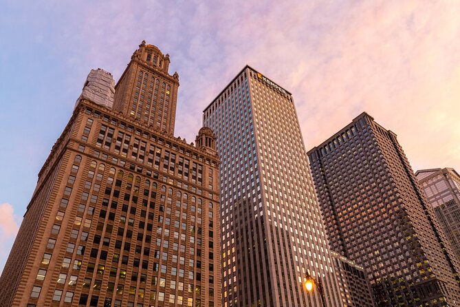 Chicago Gangsters: Self-Guided Crime Story Puzzle Walk - When things go wrong, how to protect your time