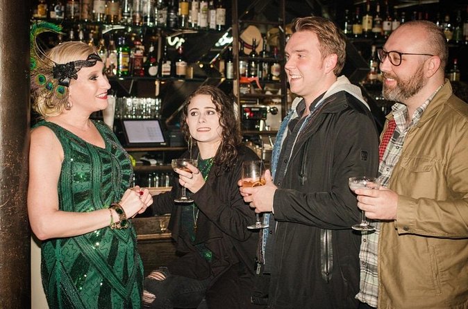 Chicago Haunts and Hooligans Tour - Group size, timing, and planning ahead