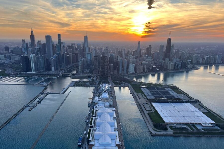 Chicago: Helicopter Tour of Chicago Skyline - Comfort, Group Size, and Who This Is For