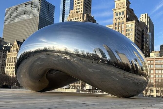 Chicago Highlights Private Walking Tour with a Guide - Stop 1: Wrigley Building and That Michigan Avenue Clock Tower