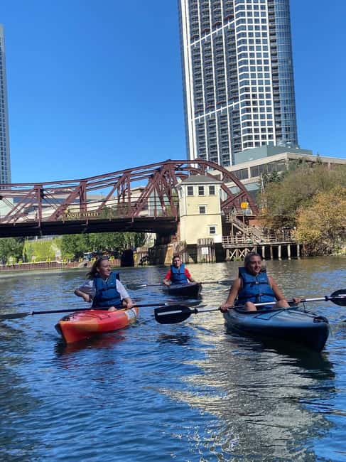 Chicago: History and Architecture Guided Kayak Tour - Those articulated ironwork bridges up close