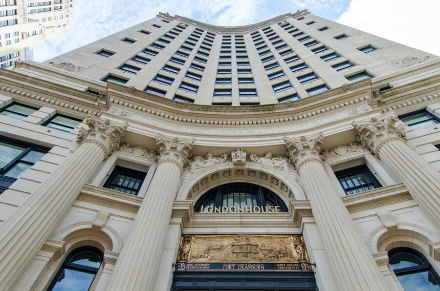 Chicago: Icons Guided Architecture Walking Tour - The 90-minute format: enough time to learn, not enough time to wander
