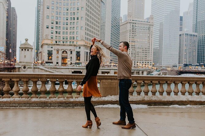 ️ Chicago Instagram Walking Tour (Private & All- Inclusive) - Crown Fountain to Riverwalk, art plus water for wide-angle frames