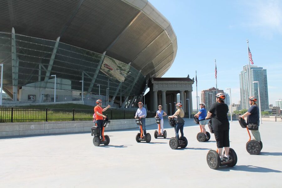 Chicago: Lakefront and Museum Campus Segway Tour - Gliding the Lakefront Path on Lake Michigan