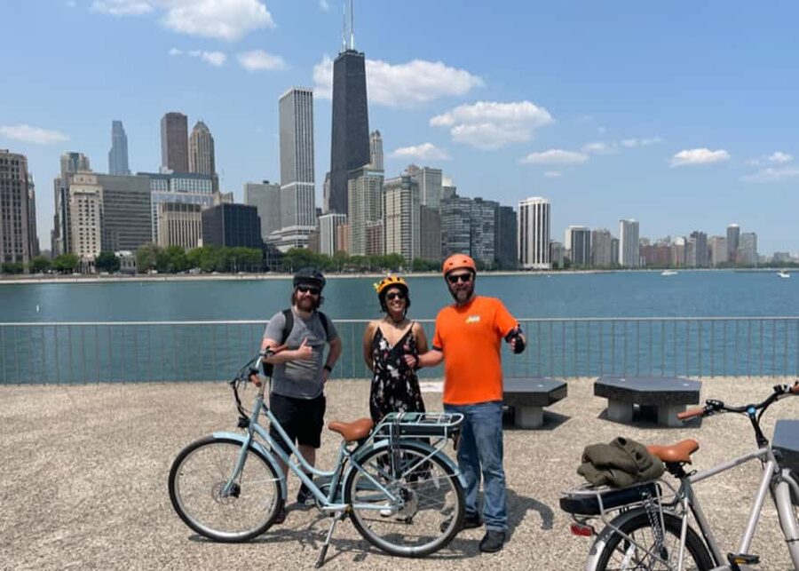 Chicago: Lakefront, Parks, and Museums E-Bike Tour - Price and value: why $72 can make sense