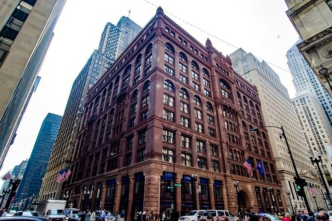 Chicago Loop Private Walking Tour with a Guide - Meeting at 28 N Franklin St, and how to set yourself up