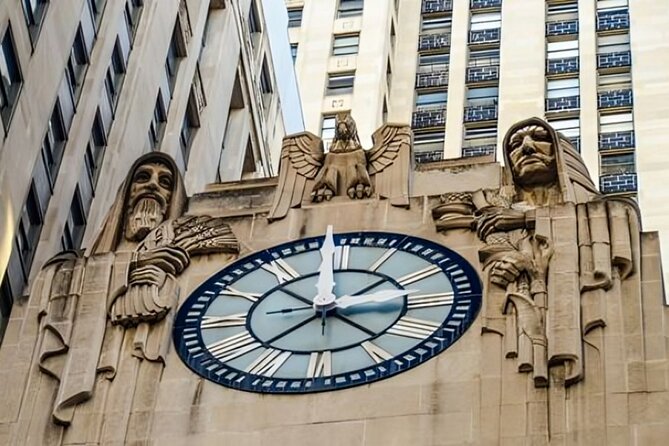 Chicago Loop Private Walking Tour with a Guide - The Rookery Building: light, stone, and a spiral you can’t ignore